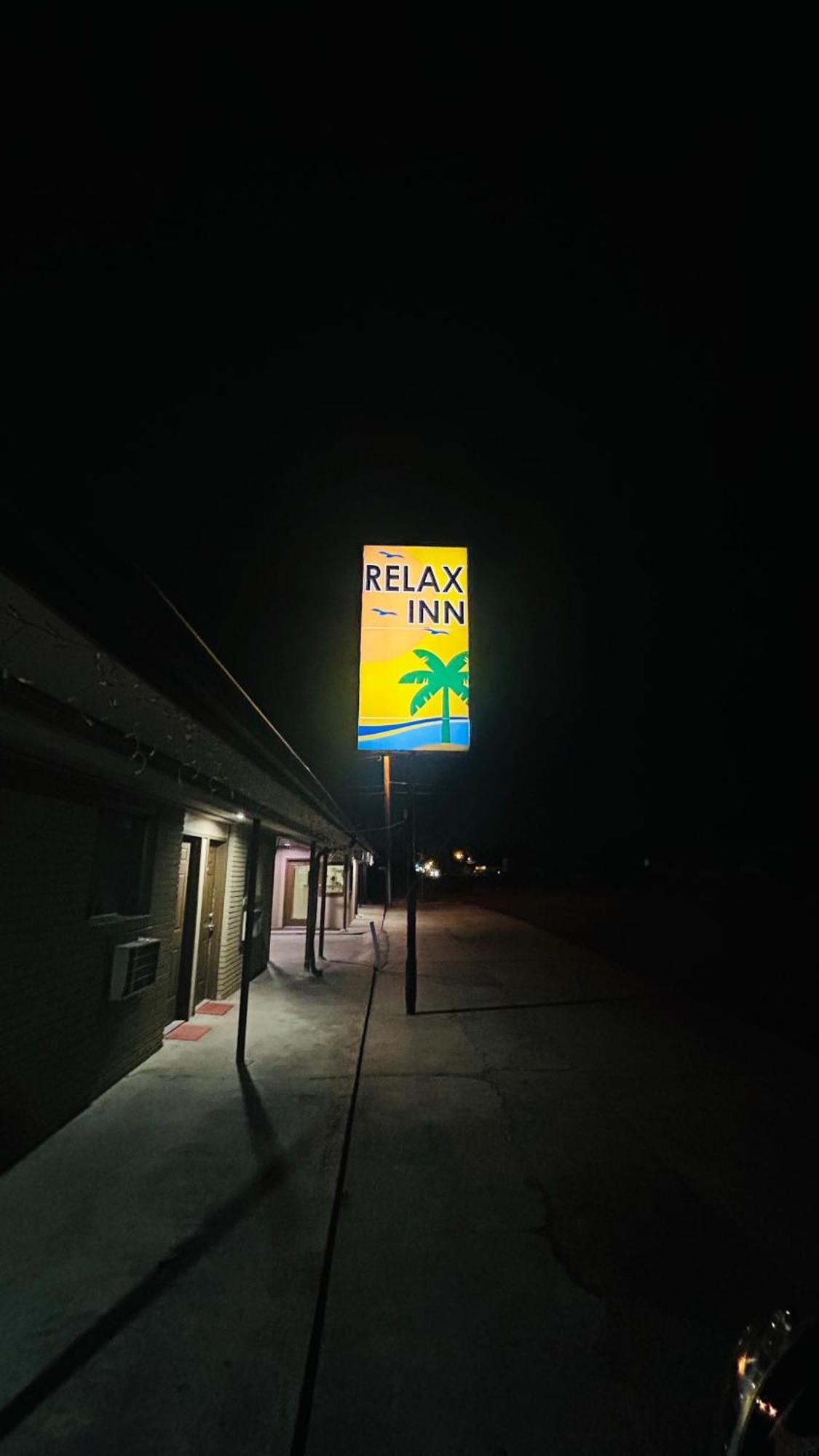 Relax Inn By Oyo Sulphur Hwy 90 Екстер'єр фото